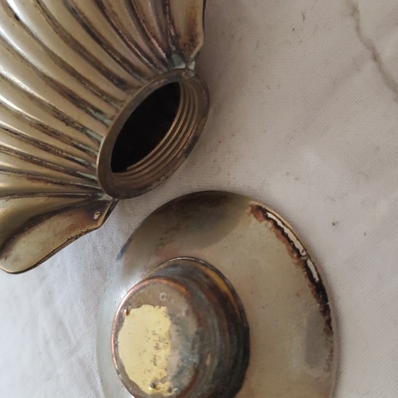 Napier Dining Napier Vintage Scalloped Edge Shell Salt Pepper